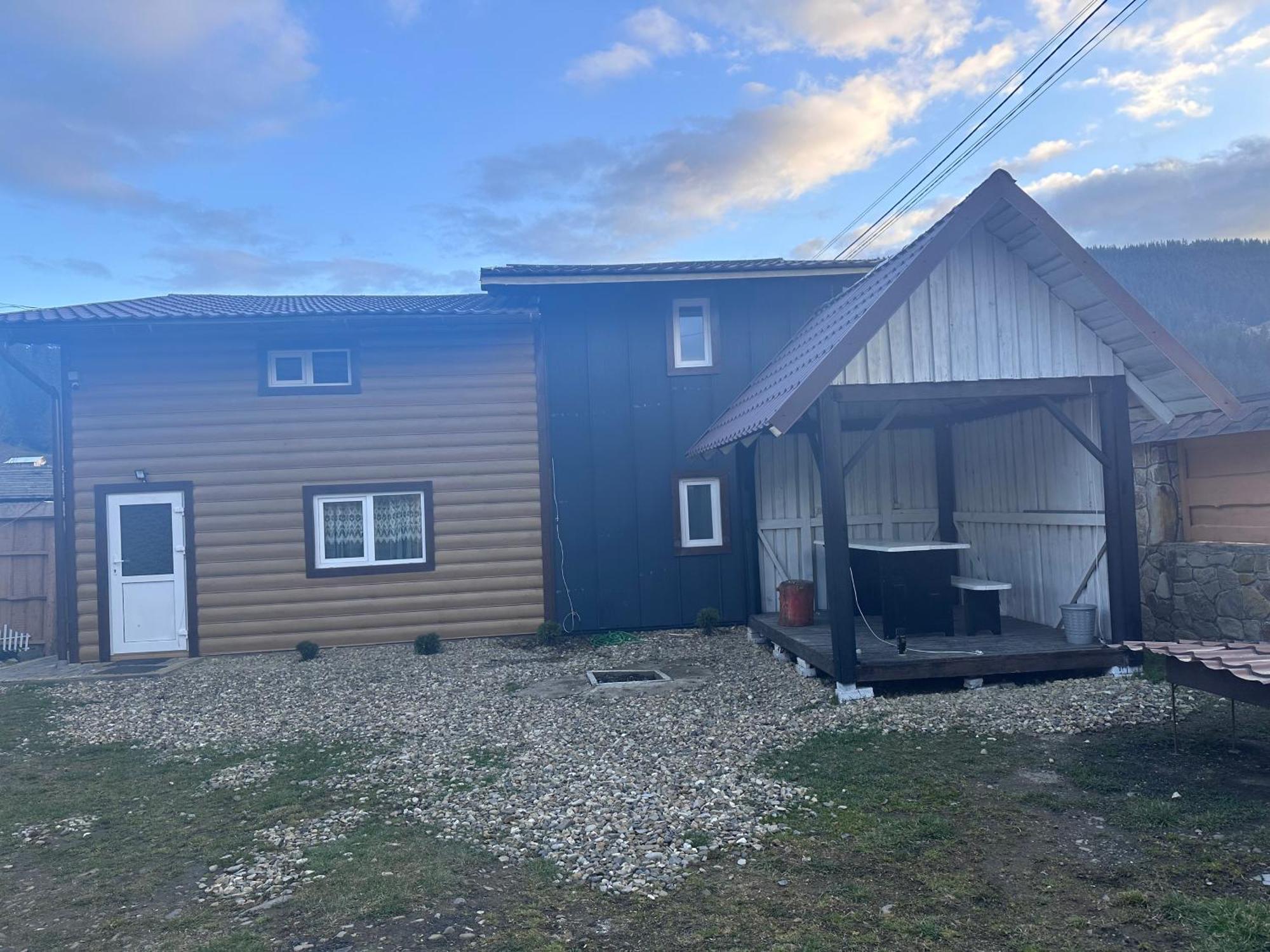 Садиба Дерев*Яна Хата Verkhovyna Exterior foto